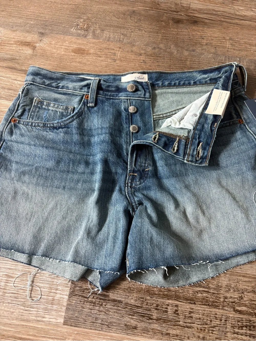 Universal Thread 90s Baggy Denim Shorts – Size 8